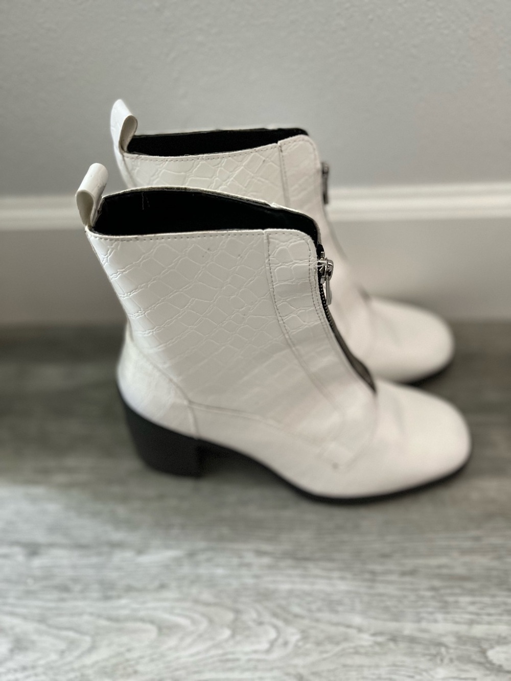 Miss Selfridge Abbi off white croc pu zip boots - Picture 4 of 10